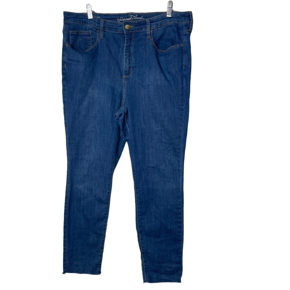 Universal Thread Blue Frayed Hem High Rise Skinny Jeans Plus Size 18/34R